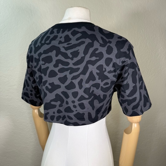 Nike Jordan Jumpman Graphic Cropped GFX Short Sleeve Tee T-Shirt Top Small EUC - Picture 6 of 16